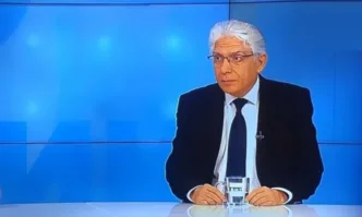 Като какъв БНТ са поканили журналиста Владислав Апостолов да гостува