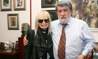 Вежди Рашидов планира да нарисува портрет на Лили Иванова който