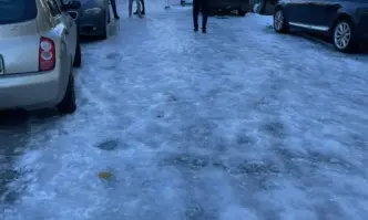 От Фейсбук профила на Емил ТомовCourtesy of Emil PopOffПоследният но