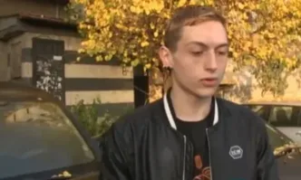 Заради инцидента снощи пред дома на непълнолетния бияч се събраха