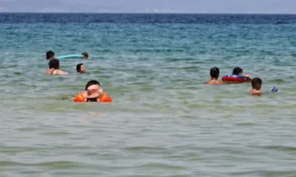 В сряда със силен северозападен вятър ще нахлува по студен въздух