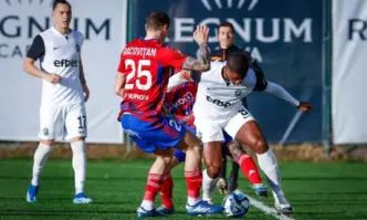 Българският футболен шампион Лудогорец надви полския първенец Раков с 3 1