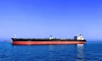 Потвърдено: Освободен е плененият в Аденския залив танкер, на който има и двама българи