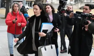 Пореден ден на преговори между двете най големи коалиции в Народното