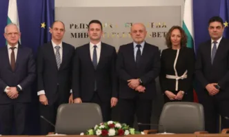 Двете институции работодателите и сдружението на общините подписаха Меморандум за