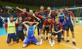 Български национали един срещу друг на полуфинал в Европа