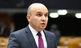 Илхан Кючюк пое правната комисия в Европарламента