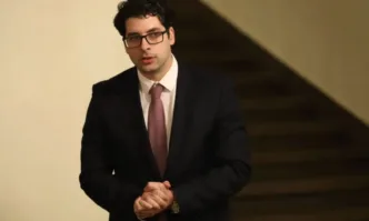 Възраждане лансират един куп митове и неверни факти за евротоПървият