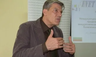 Гълъбов: България в момента няма президент, Радев предизвика тежък институционален проблем