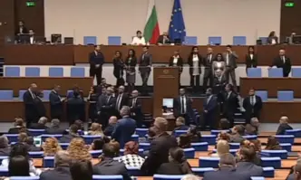 Партия Възраждане са направили нов опит за блокиране работата на