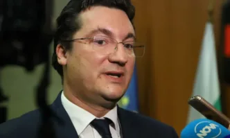 Кандидатът за министър председател Мария Габриел се присъедини към хората които