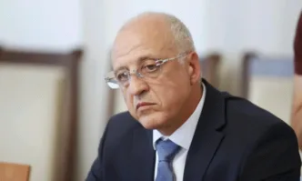 Началникът на НСО Емил Тонев е депозирал своята оставка