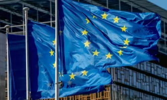 Европейската комисия съобщи че одобрява предоставянето на 120 милиона евро
