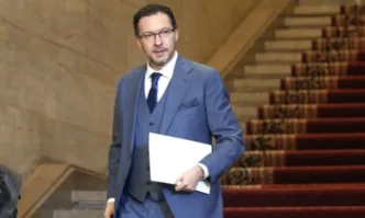 Когато намалее напрежението около Гренландия ще видите че и други