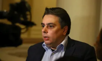 Министърът на финансите Асен Василев не успя да упражни правото