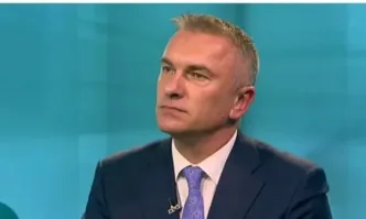 За да тръгне по нормален път политическата система в България