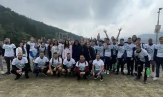 Студенти от Националното представителство на студентските съвети и Студентски съвет