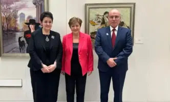 Заместник министър председателят и министър на финансите Людмила Петкова управителят на