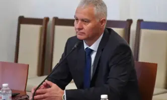 Шефът на ДАНС Пламен Тончев разказа за фабрики за нелегални