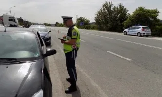 През уикендите Пътна полиция засилва контрола по най-натоварените пътни участъци