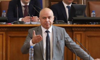 БСП в лицето на Георги Свиленски се помоли на депутати