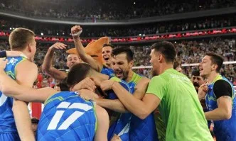 Словения отстрани световния шампион Полша и се класира за финал на Евроволей 2019