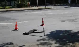 Момче на 16 години е починало след падане с електрическа