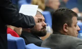 Не може да се говори за разцепление в парламентарната група