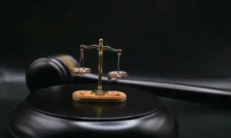 След 12 години съдът в Смолян осъди мъж за разпространение на детска порнография