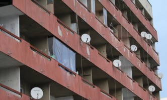 Две министерства търсят средства за високите сметки за ток в студентските общежития