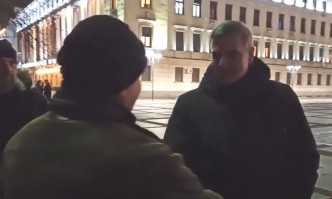 Снощи се проведе митинг в защита на министъра на отбраната