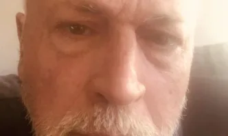 От Фейсбук профила на режисьора на предизвикалите бурни реакции филми