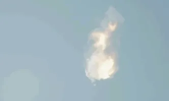 Ракетата на SpaceX излетя и избухна при изпитателния полет
