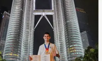 Гордост: Варненски ученик със златен медал от Световната математическа олимпиада в Куала Лумпур