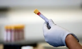400 работници в кланица в Германия са с коронавирус