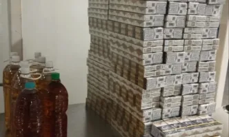 Българин, пътуващ за Лондон опита да пренесе 20 литра ракия и 1160 кутии цигари през летище Варна