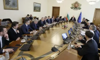 56 точки предвижда дневният ред на правителството в оставка за