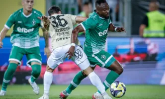 Лудогорец и Ференцварош направиха 0:0, развръзката ще е в Будапеща