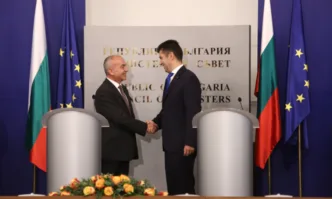 Защо направихме една крачка напред а в най важния момент за