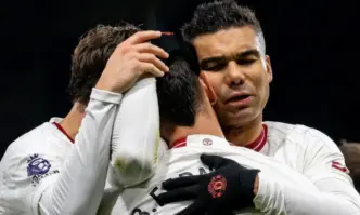 Червените дяволи биха трудно опашкаря БърнлиМанчестър Юнайтед постигна много трудна