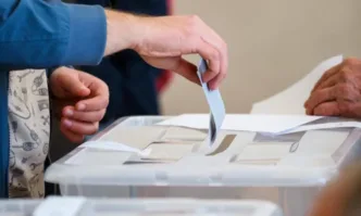 10 000 студенти, появили се сякаш от нищото!