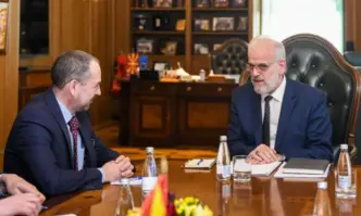 Премиерът на Република Северна Македония Талат Джафери се е срещнал