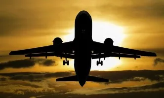 Пик на закъсненията на самолети в Европа, в България – нула