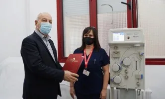 Центърът по трансфузионна хематология в Стара Загора получи апарата за кръвна плазма, дарен от ГЕРБ