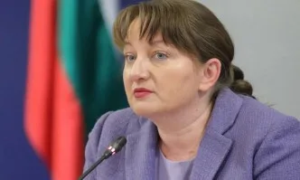 Деница Сачева: Няма тема за оставката на Борисов