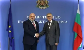 Министър Кралев се срещна с посланика на Босна и Херцеговина Н.Пр. Здравко Бегович