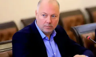 В оставащото време на този парламент ще работим и съобразно