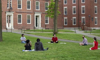 Гардиън: Оказва се, че студентите от Харвард не са толкова умни
