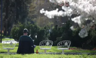 През нощта от запад облачността ще се увеличава и над