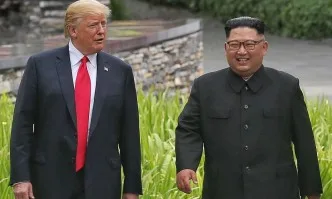 Тръмп и Ким се срещат във Виетнам